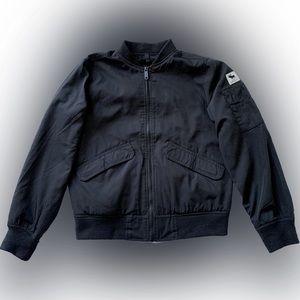 Abercrombie Kids boys black bomber jacket size 11/12.